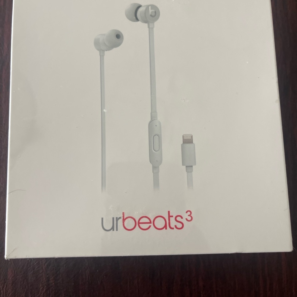 Beats by Dre urBeats3 White Earphones